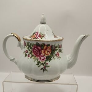 1989 Robinson Design Group English Garden Roses Teapot Made in Japan